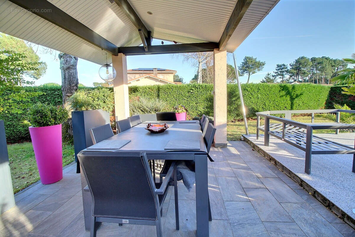 Maison à GUJAN-MESTRAS