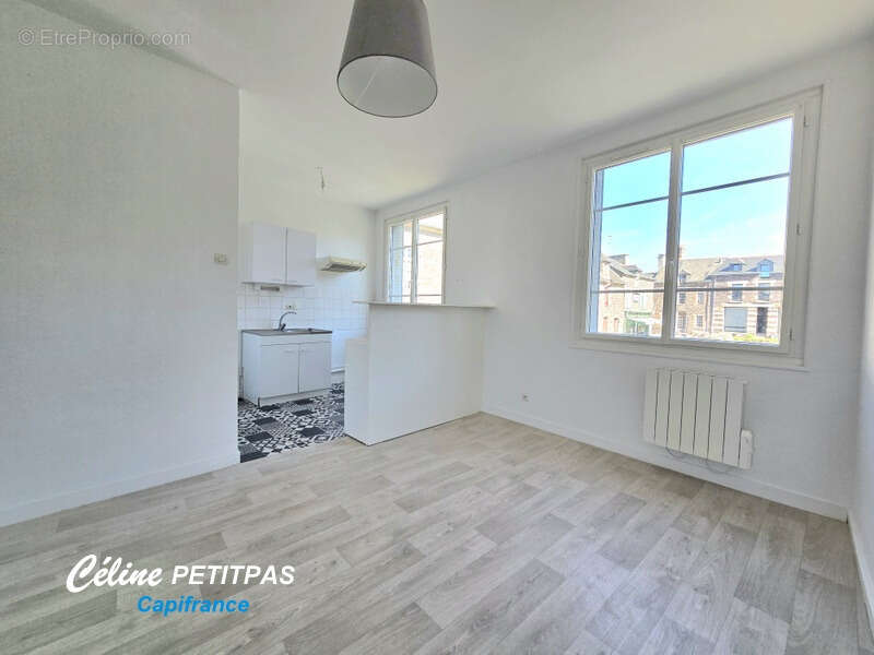 Appartement à MONTFORT-SUR-MEU