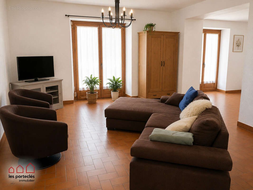 Maison 7 pièces 135 m² à vendre à Entre-Deux-Guiers (38380) - photo 28