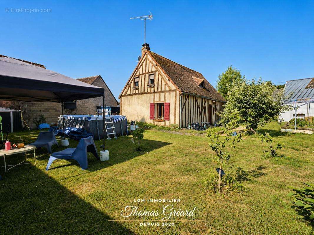 Maison à colombages 193 m² avec 5 chambres, jardin et piscine à Authon - photo 16
