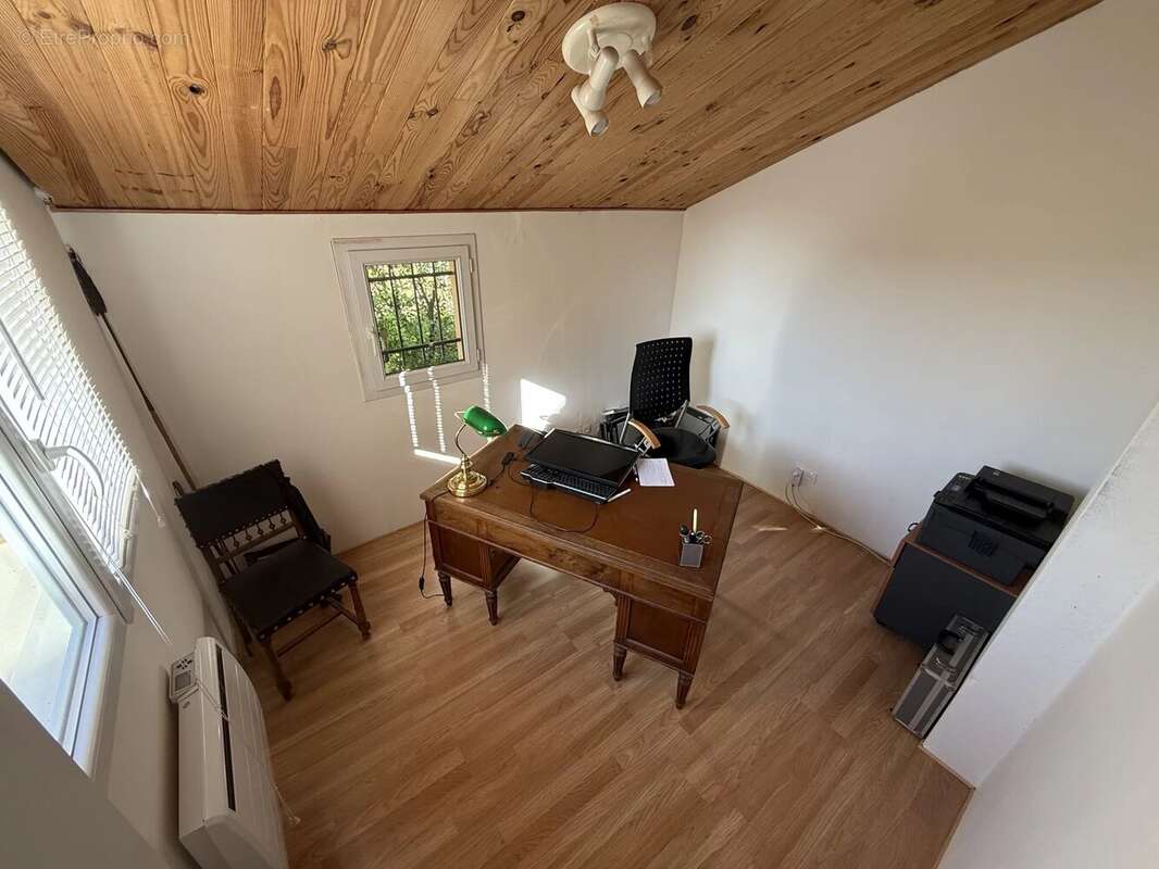 Maison à SAINT-GEORGES-DE-RENEINS