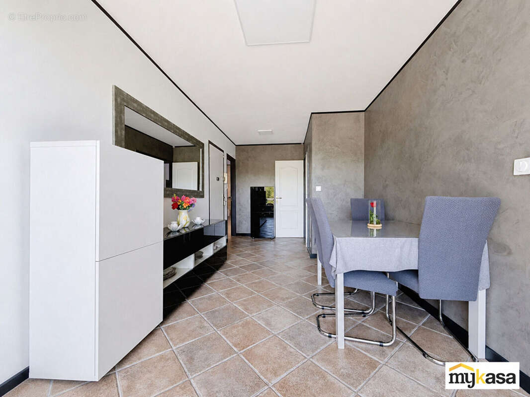 Appartement Martigues 4 pièce(s) 75 m2 - photo 2