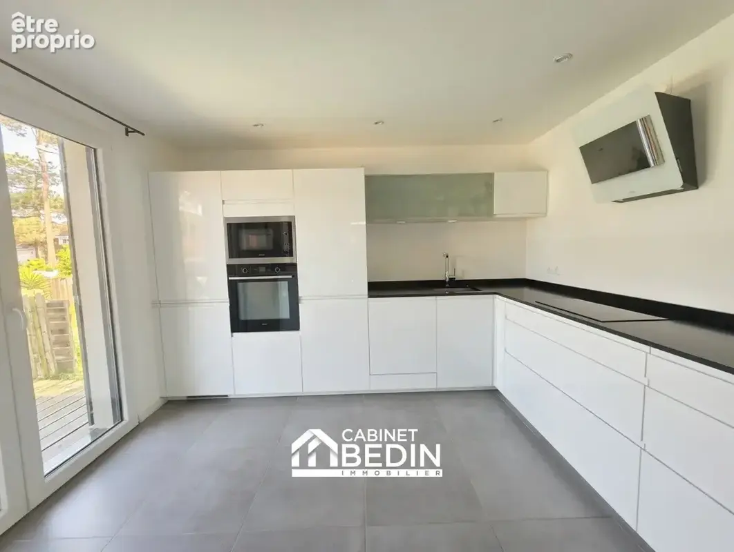 Maison 260 m² à Biscarrosse  - photo 9