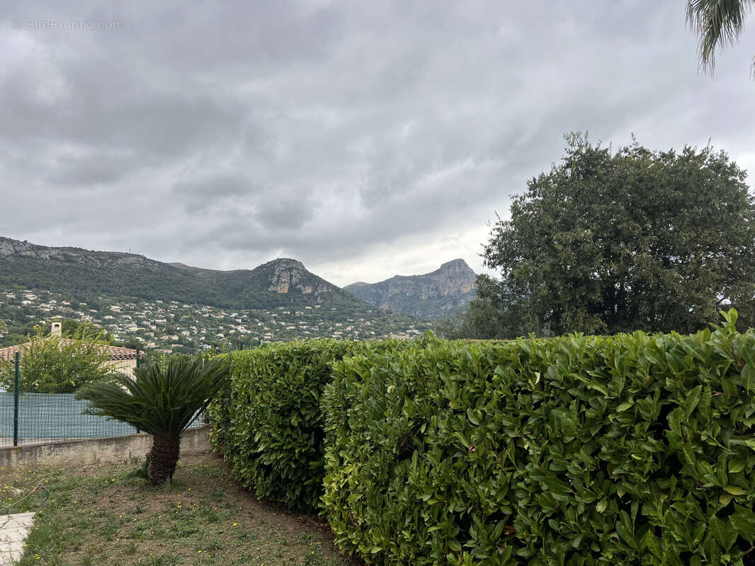 Appartement à VENCE