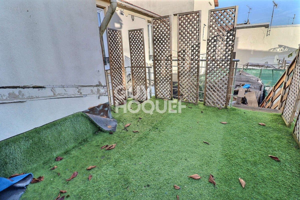 Appartement à AUBERVILLIERS