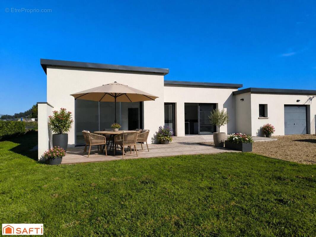 Photo 1 - Maison à LANMEUR