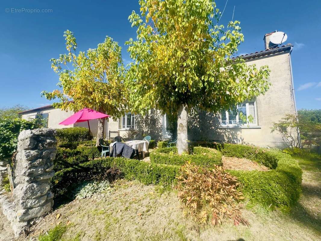 Maison à MONBAZILLAC