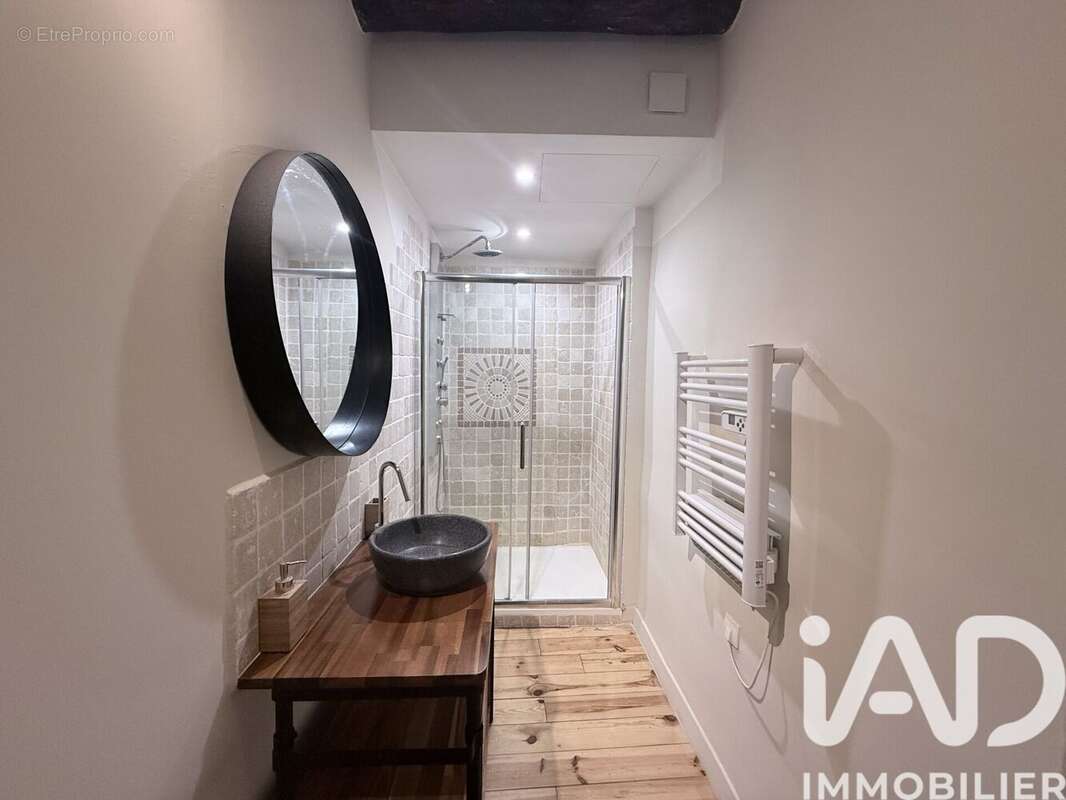 Photo 3 - Appartement à L'ISLE-SUR-LA-SORGUE