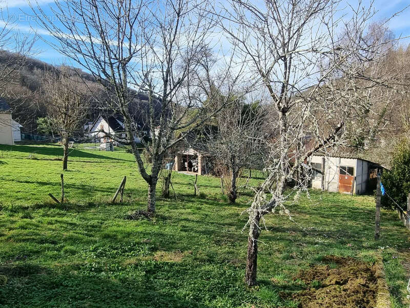 Maison à LAGUENNE