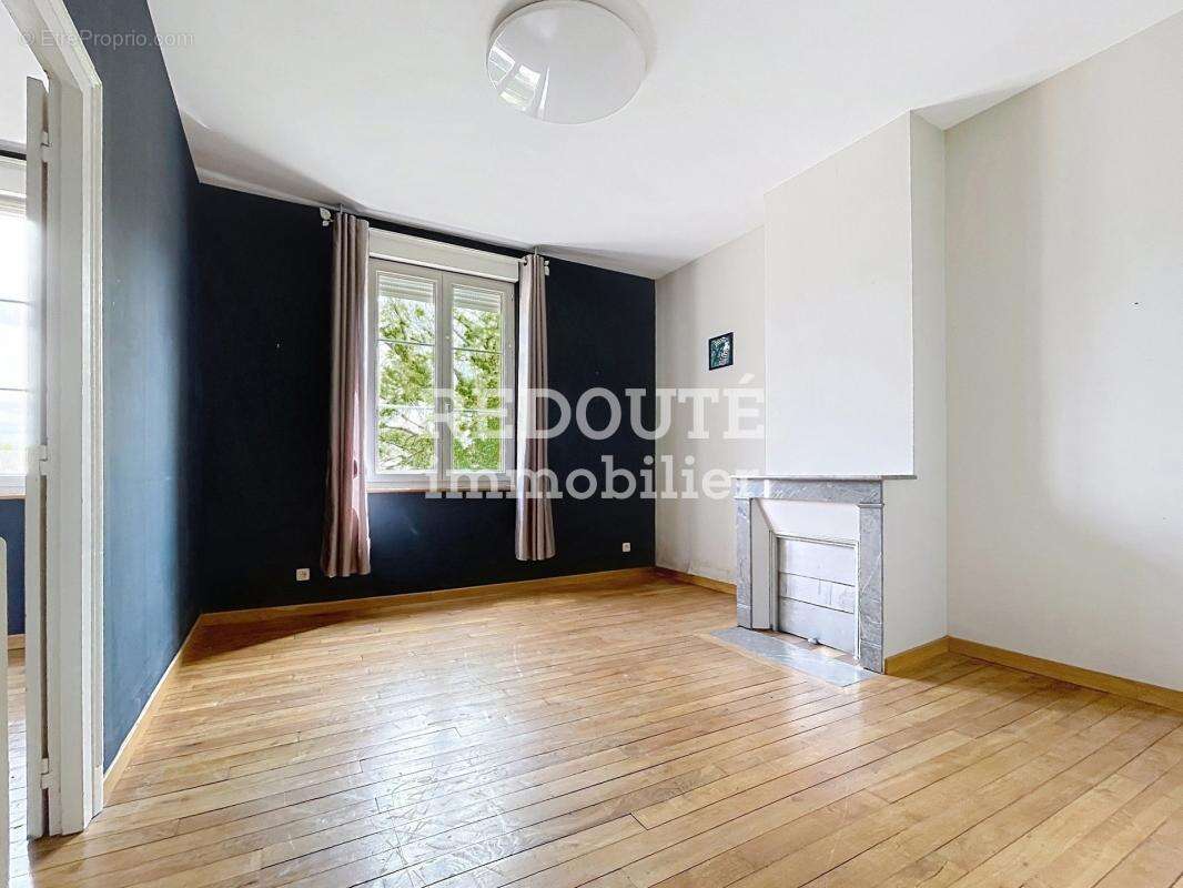 SUIPPES - À VENDRE - Maison avec terrain - photo 8