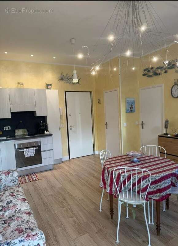 Appartement à MENTON