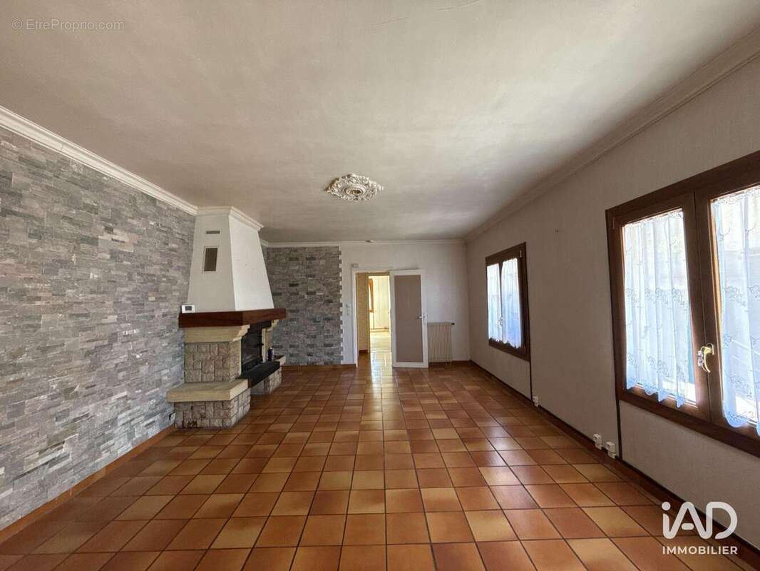 Maison 91 m² à Drancy  - photo 3