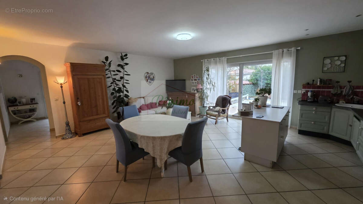 Maison à SAUSSINES
