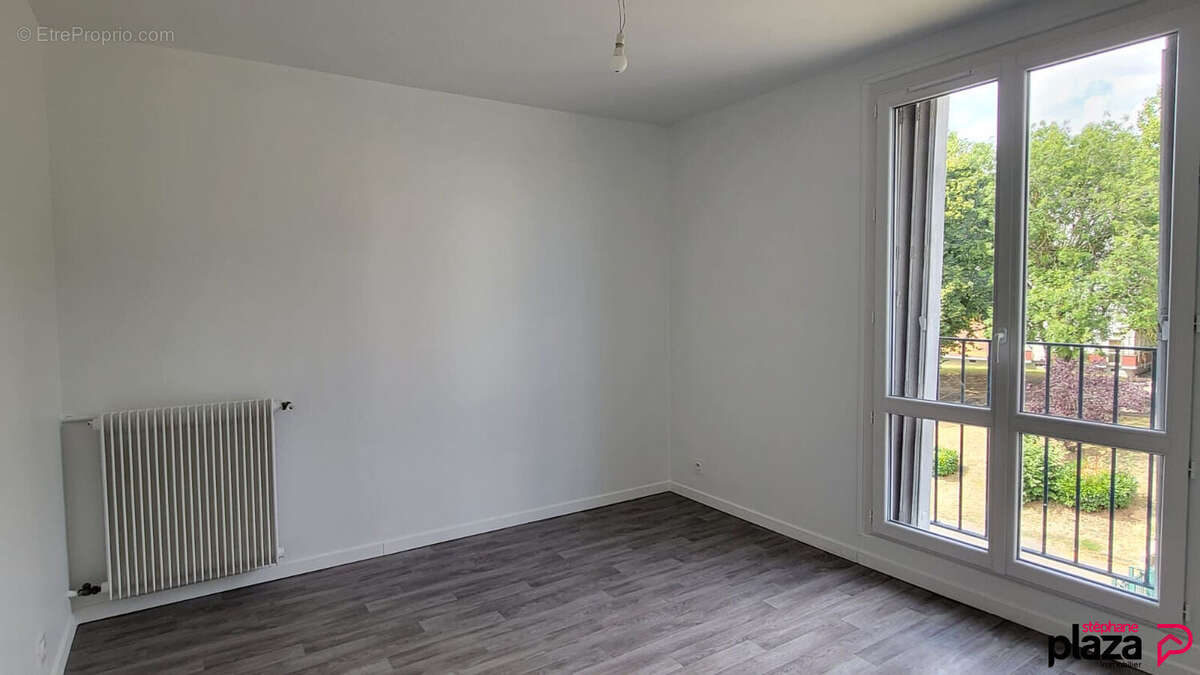 Appartement à ETRECHY