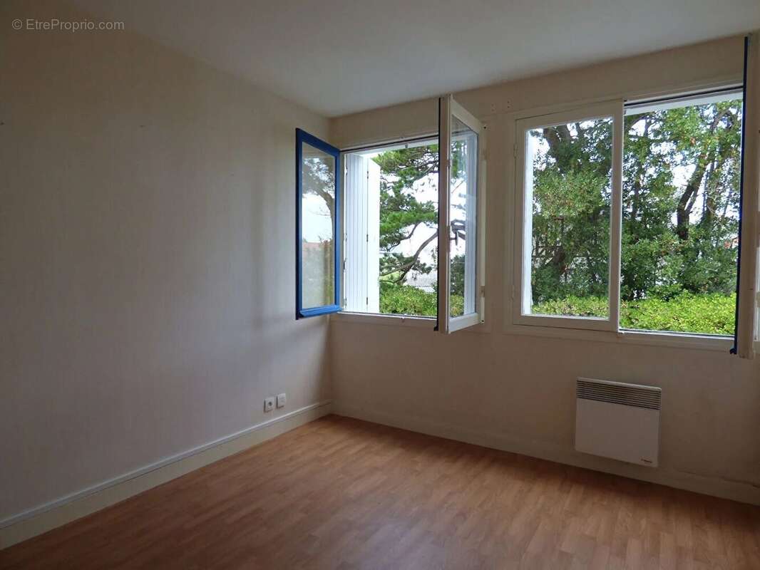 Appartement à LE POULIGUEN