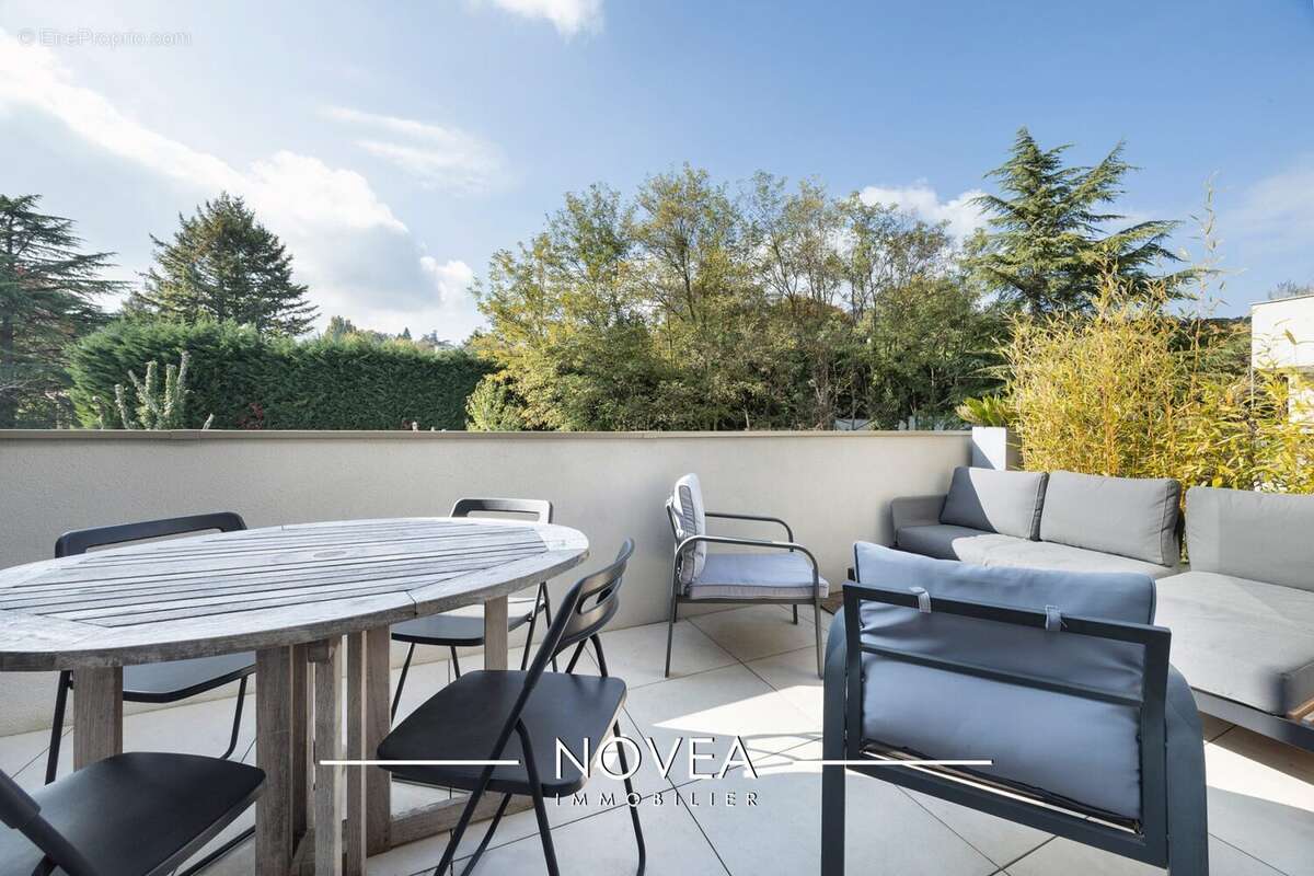 Appartement à SAINT-CYR-AU-MONT-D'OR