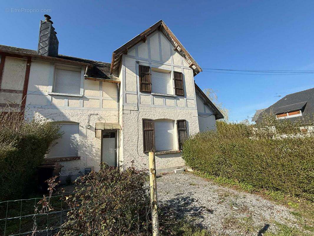 Maison à SAINS-DU-NORD