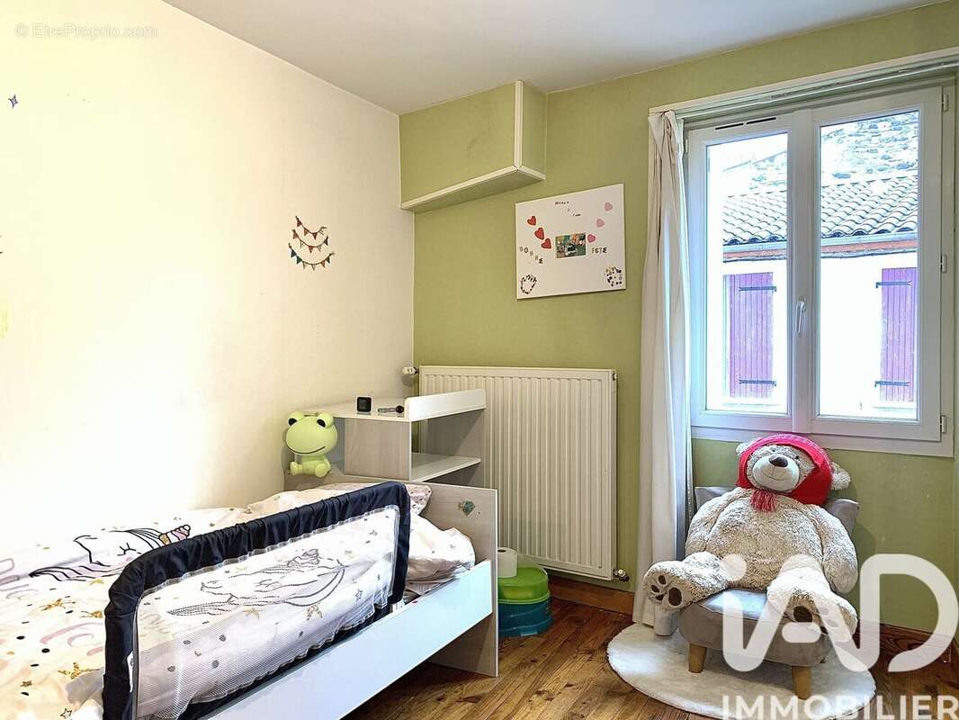 Maison 94 m² à Chadeleuf  - photo 7