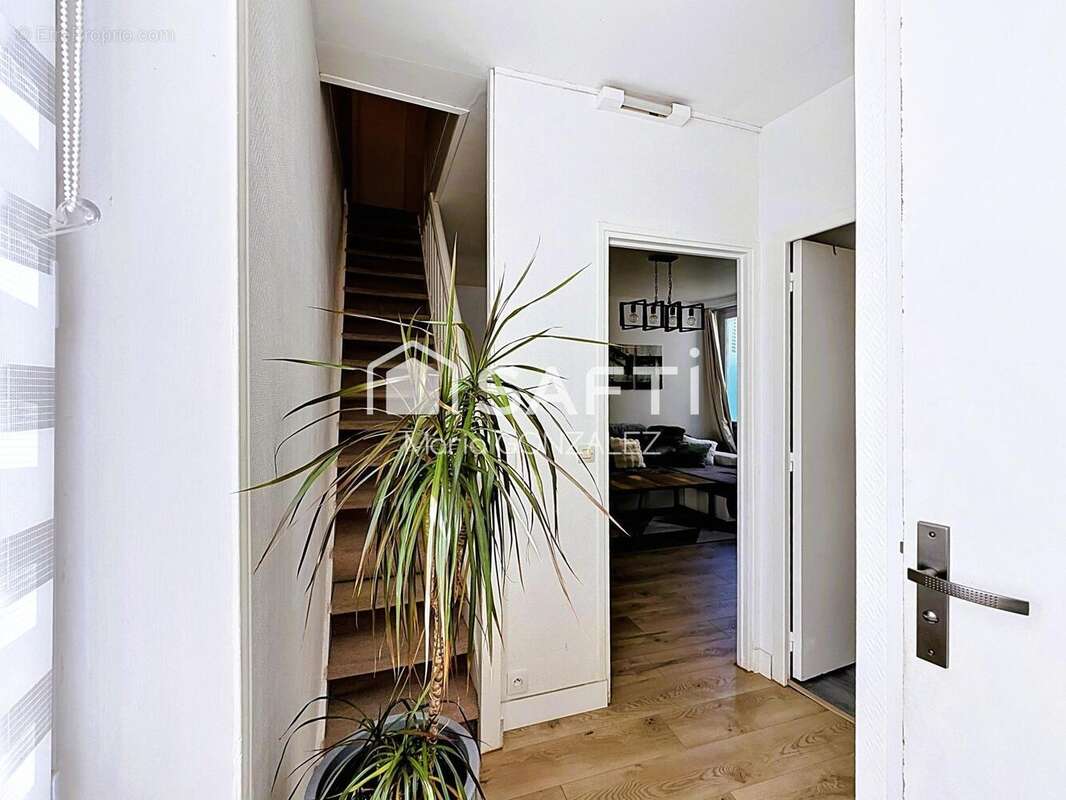 Photo 5 - Appartement à TRUYES