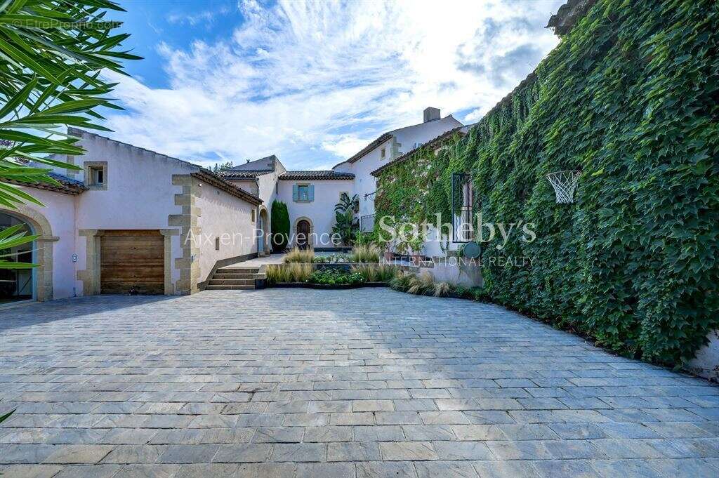 Maison à AIX-EN-PROVENCE