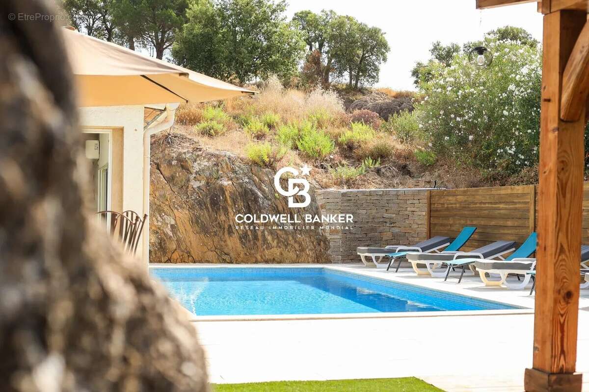 Villa  secteur calme, vue dégagée collines - 83230 Bormes les mimosas - photo 3