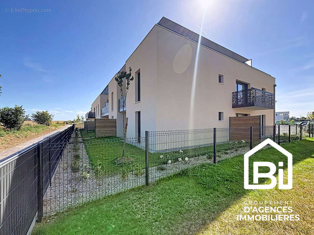 CARPIQUET - Appartement F2 Neuf avec terrasse - dernier étage - photo 9