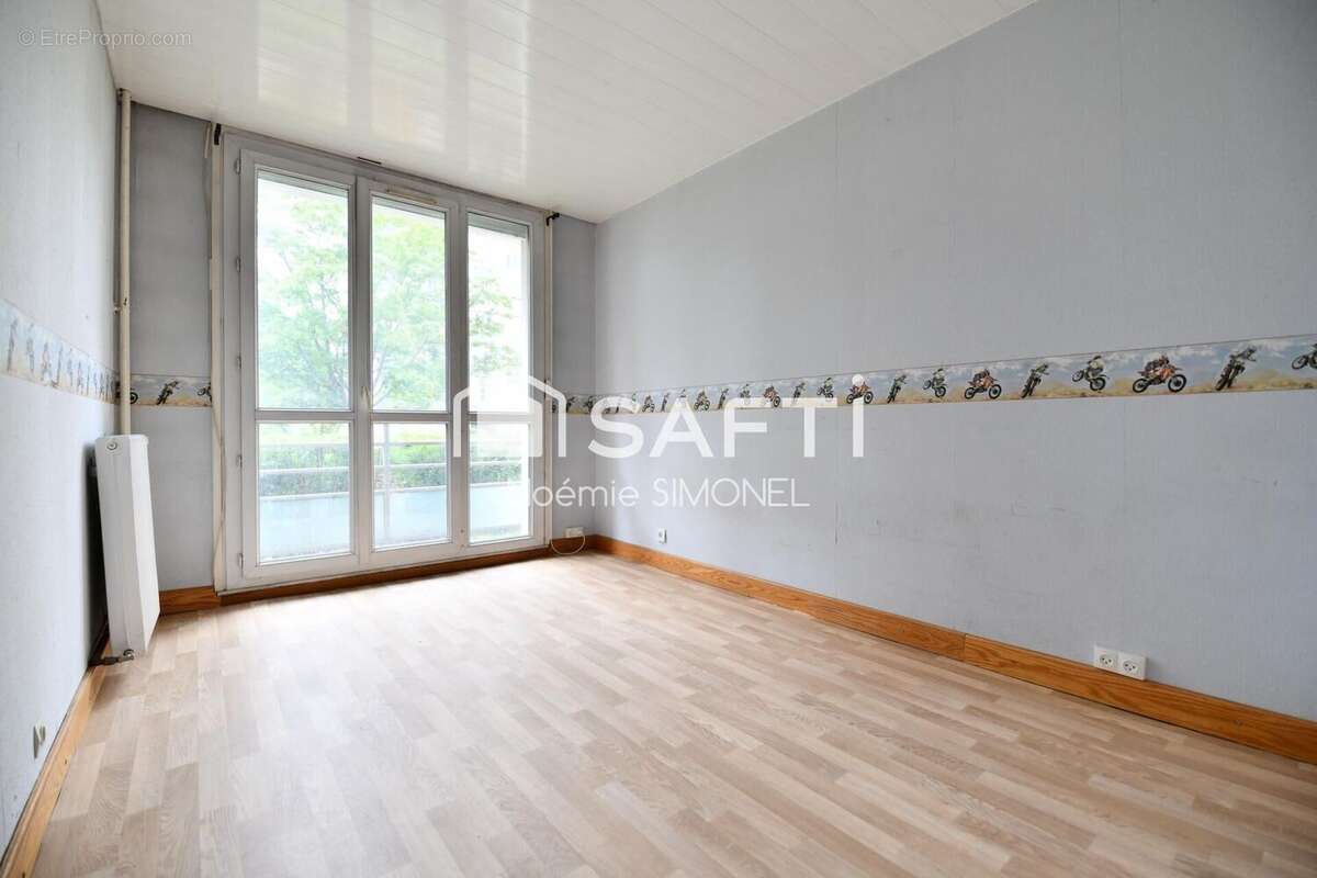 Photo 9 - Appartement à CHILLY-MAZARIN