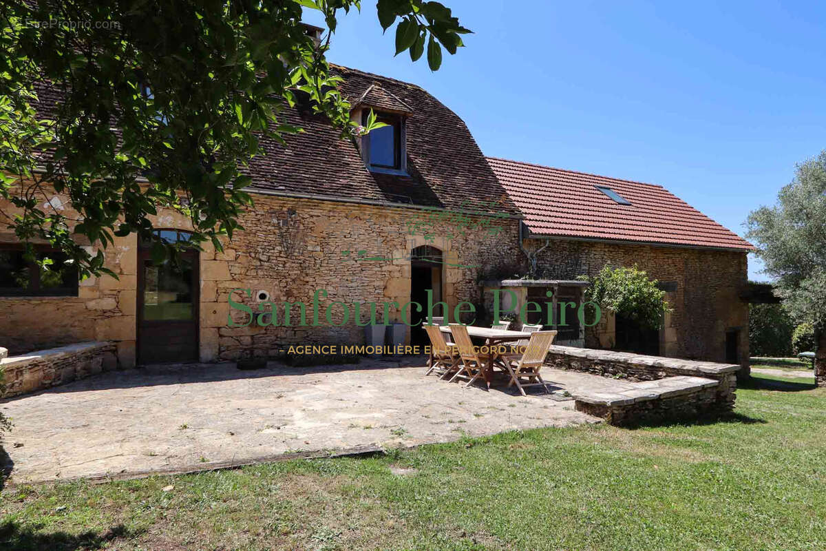 Maison à SARLAT-LA-CANEDA