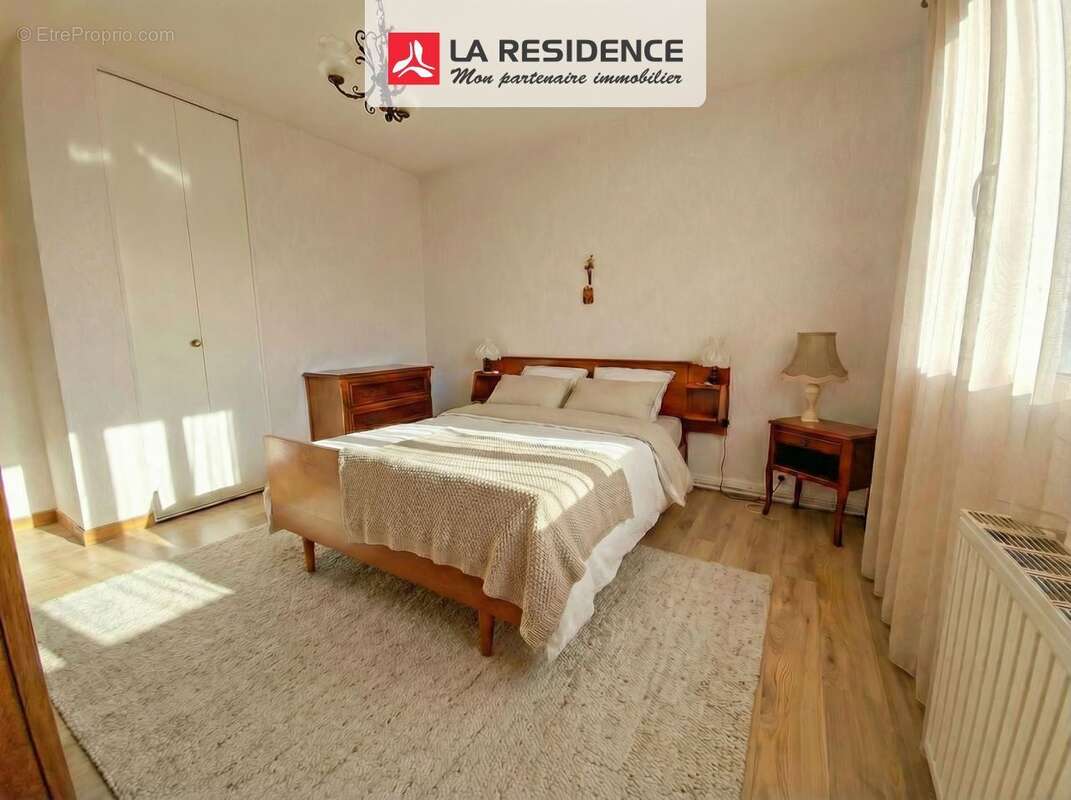 Maison 137 m² à Orgerus  - photo 6