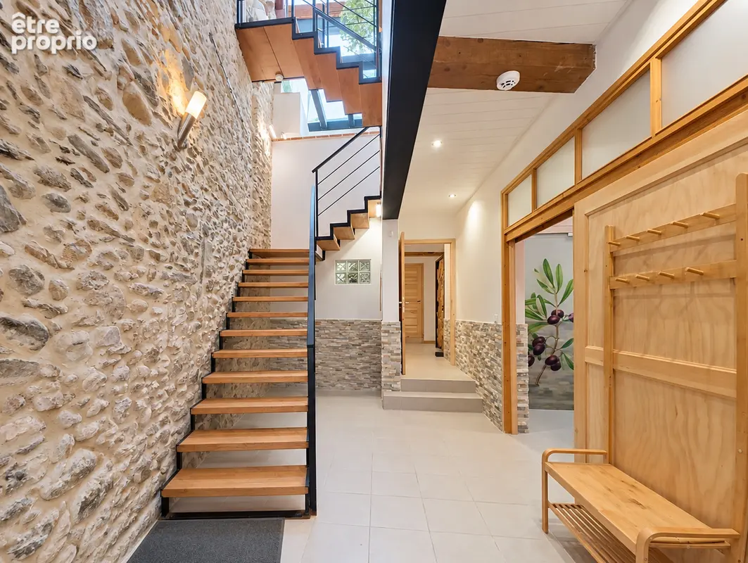 Maison de caractère avec cour privative - photo 3