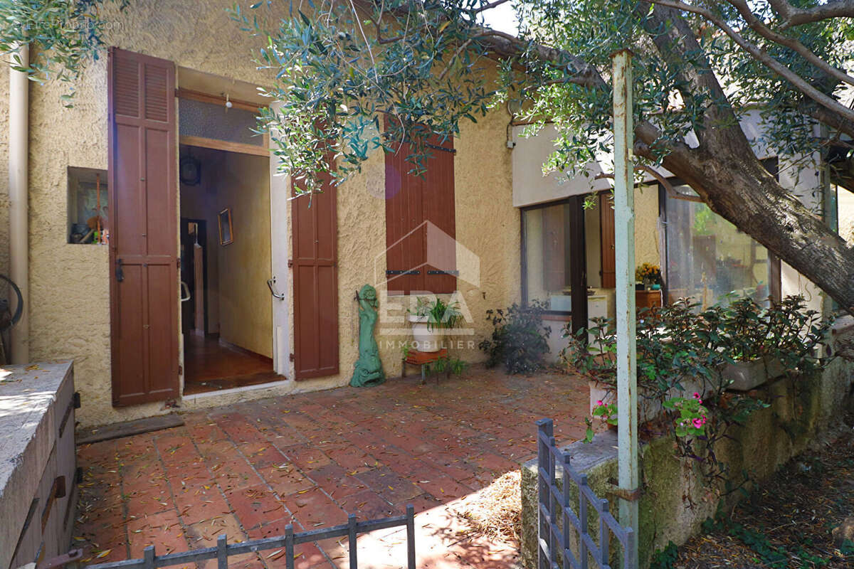 Maison à MARSEILLE-10E