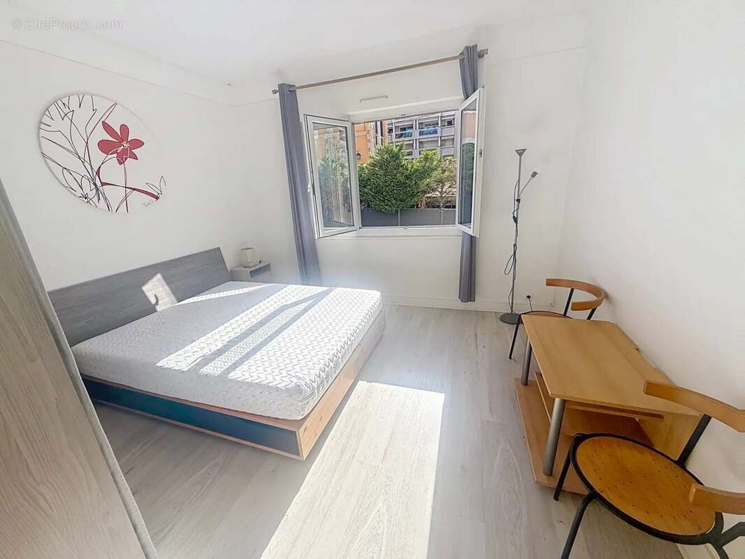 Cannes gallieni : 3 pieces avec balcon - photo 4