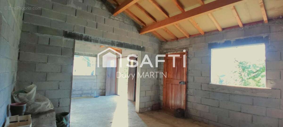 Photo 3 - Maison à LA BASTIDE-SOLAGES