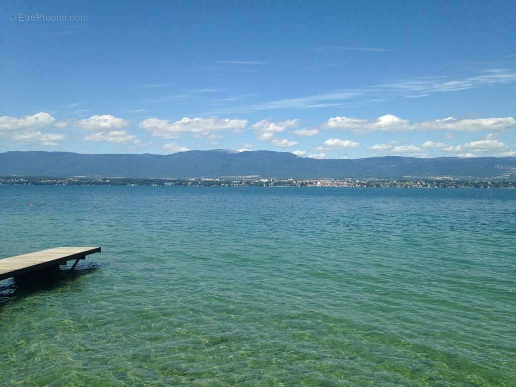 Appartement à EVIAN-LES-BAINS