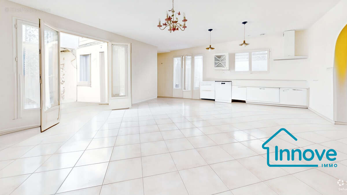 Appartement à VERSAILLES