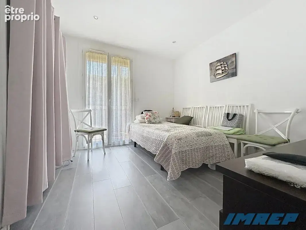 Appartement 4 pièces 73 m² à vendre à Marseille-9e (13009) - photo 6