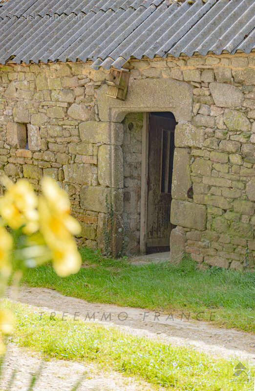 Maison à PLOUGUERNEAU