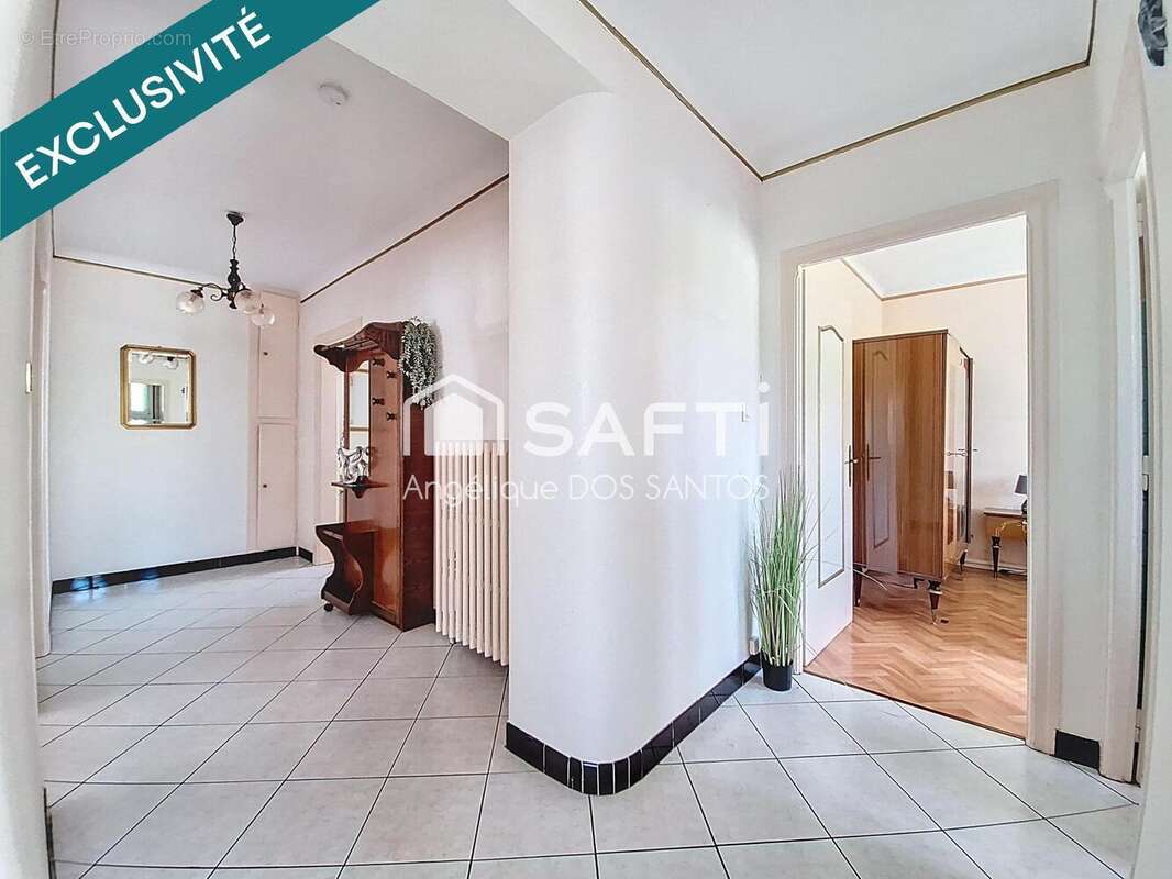 Photo 2 - Maison à PIERREVILLERS