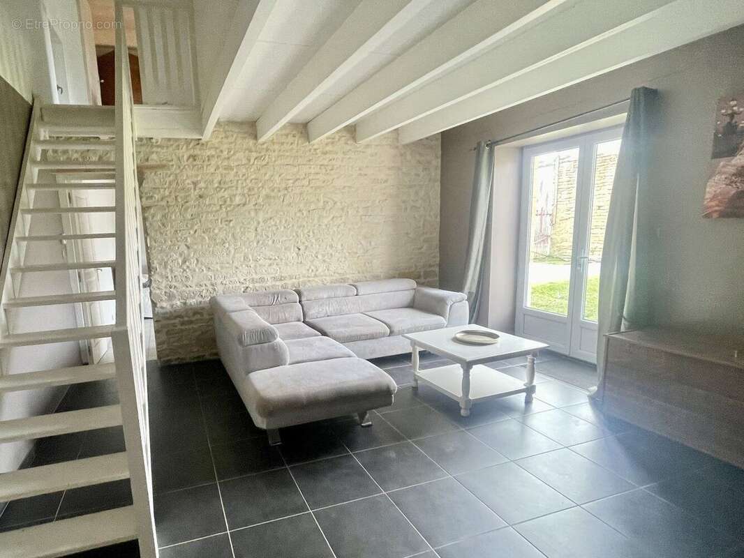 Maison à VILLEFOLLET