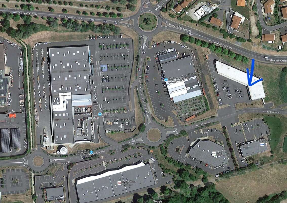 Commerce à LE PUY-EN-VELAY