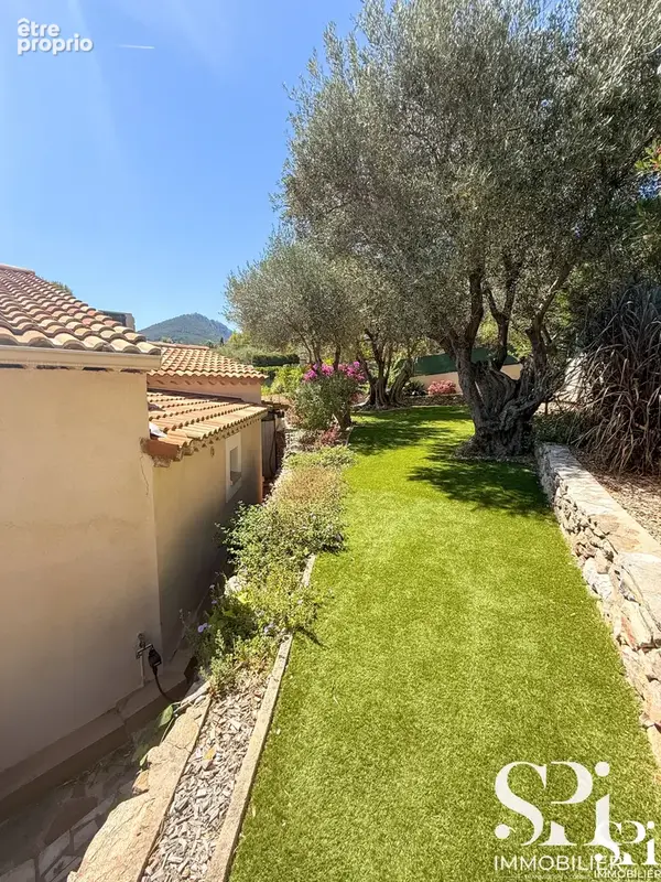LA VALETTE NORD- Maison 4 chambres - piscine - Plain-pied - photo 6