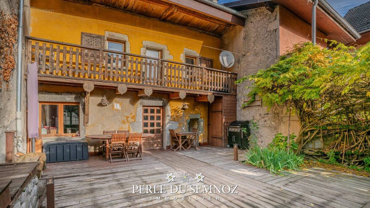 Maison à ALBY-SUR-CHERAN