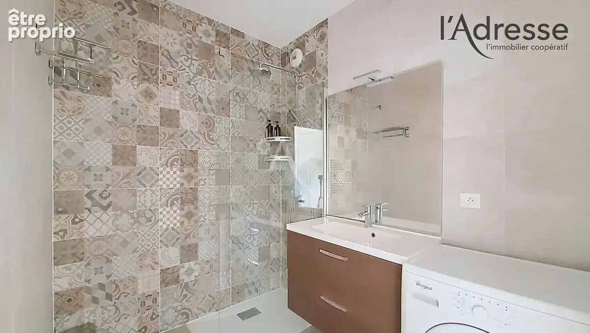 PUTEAUX/ Fusillés - Appartement 3 pièces 66m² - Loggia 5m² - 1 BOX - 2016 - photo 8