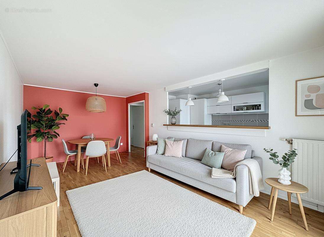 Appartement à MORANGIS