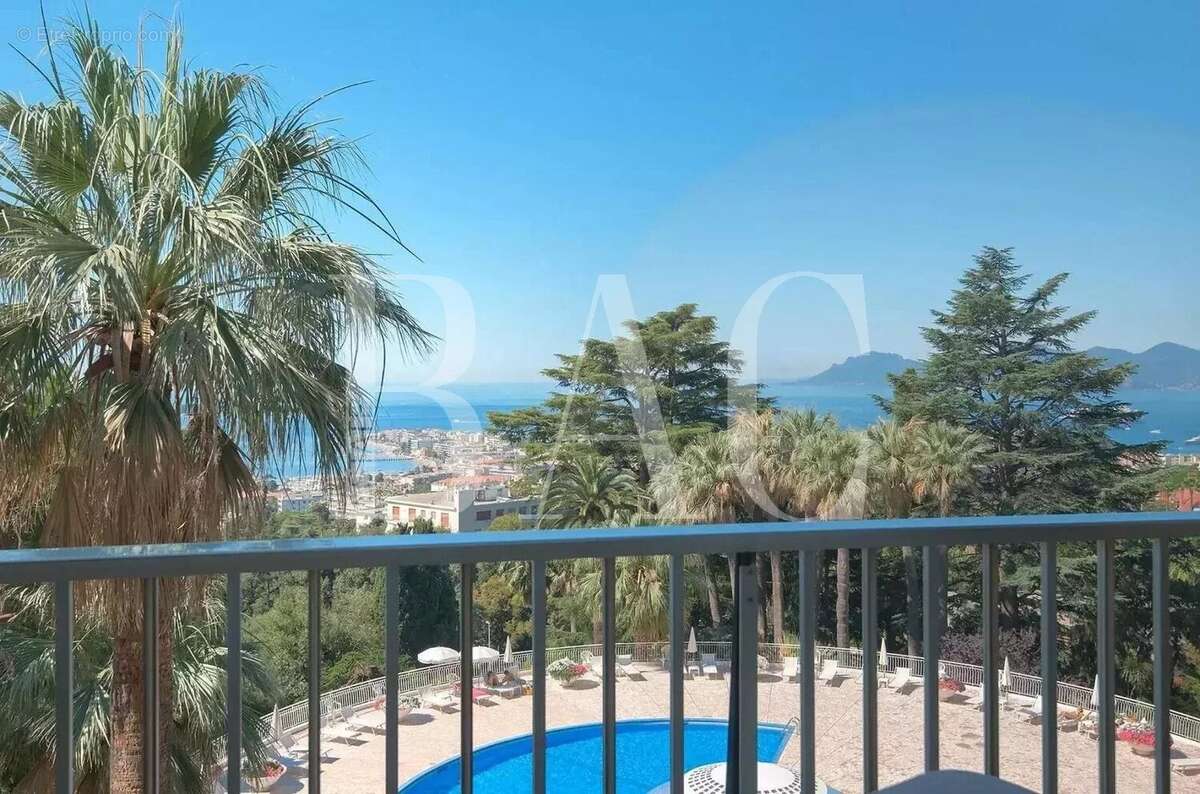 Appartement à CANNES