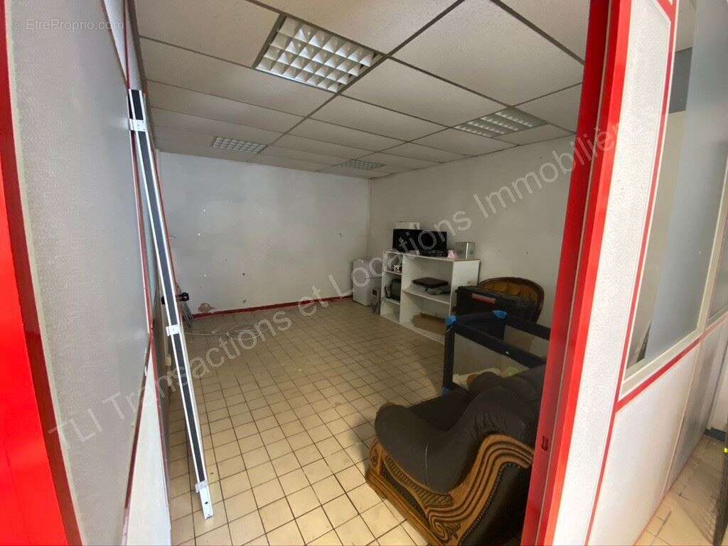 Commerce à HOYMILLE