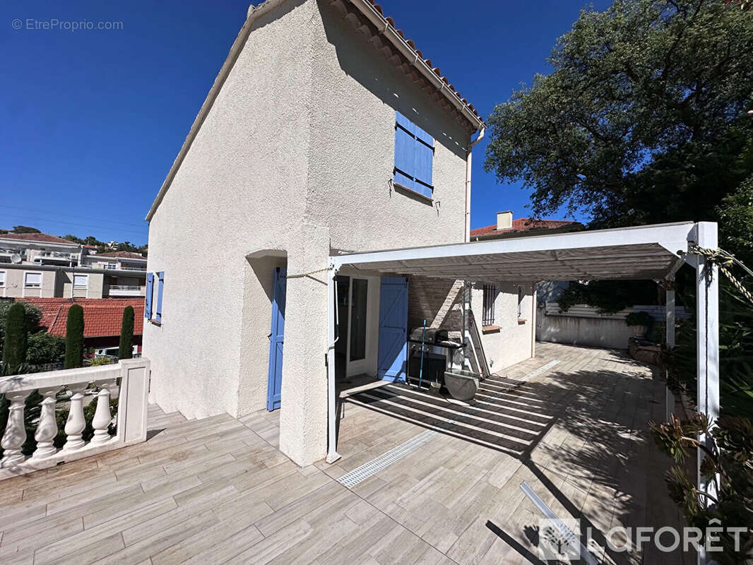 Maison à SAINT-RAPHAEL