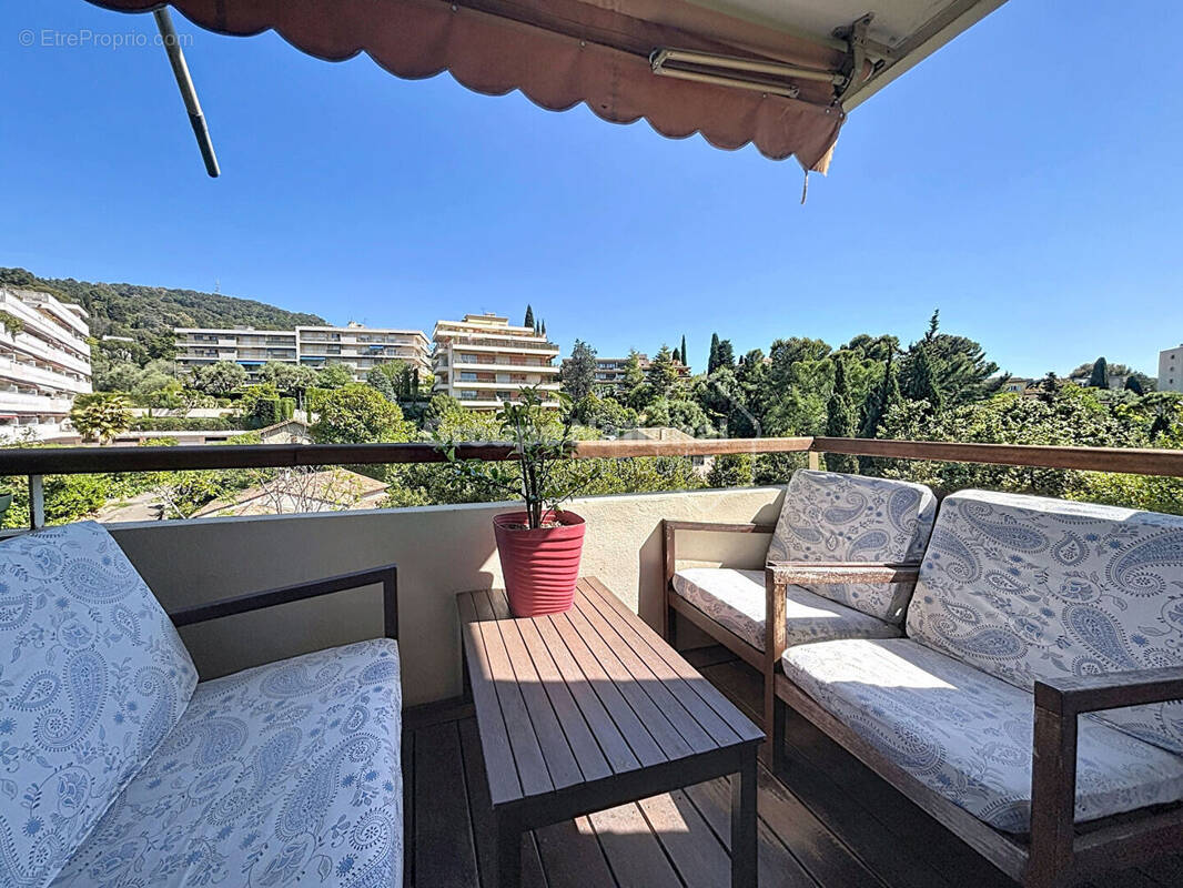Appartement à LE CANNET
