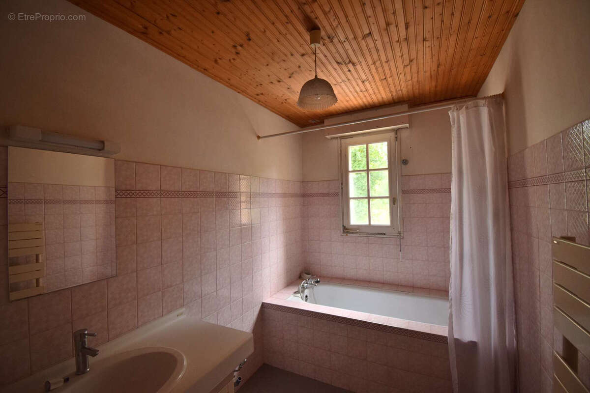 Maison d'habitation - photo 12