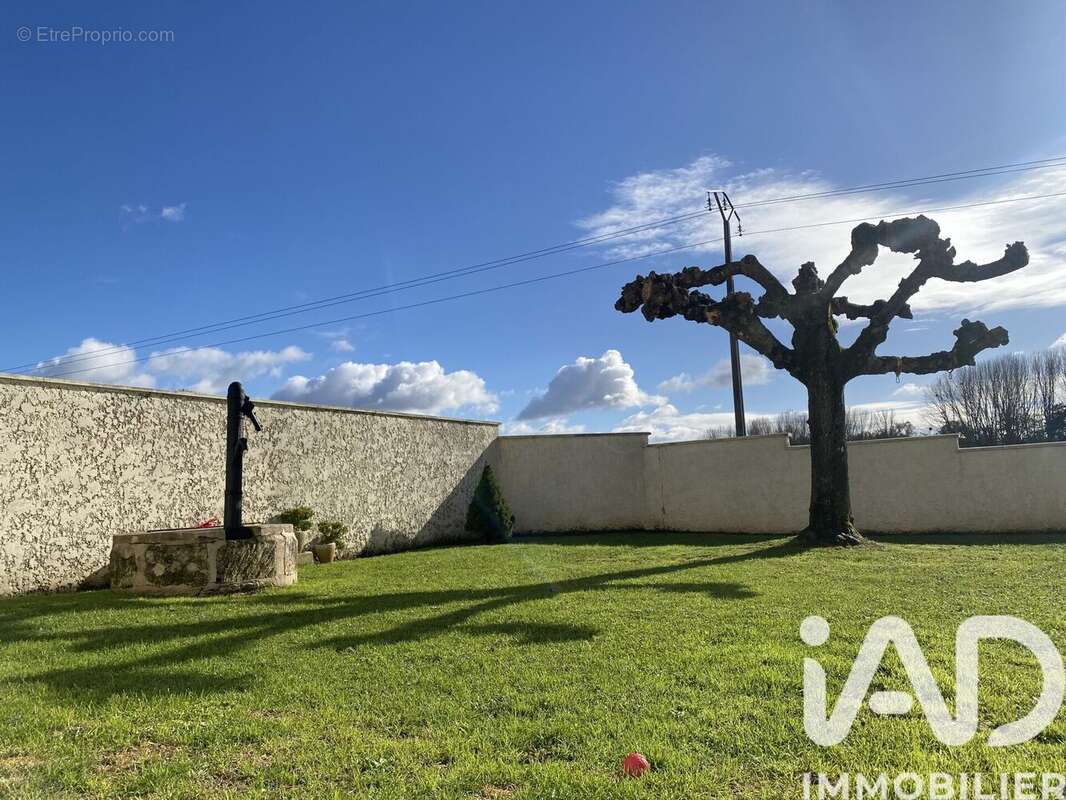 Maison 173 m² à Mombrier  - photo 3